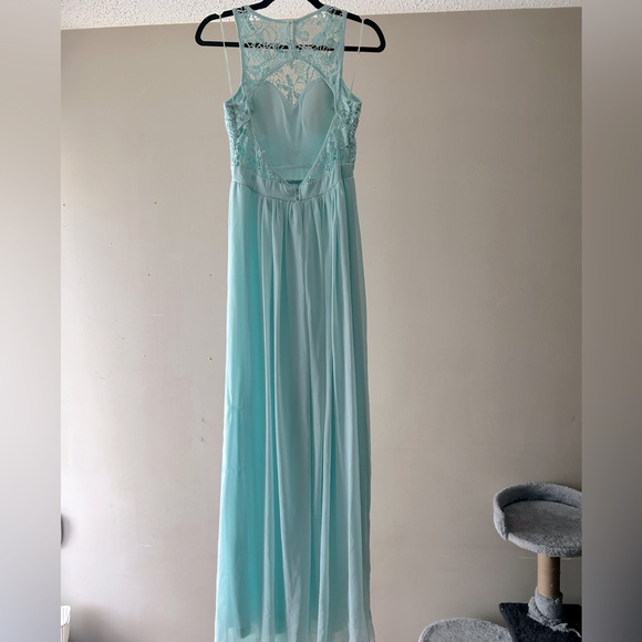 Light blue formal gown - Picture 3 of 4